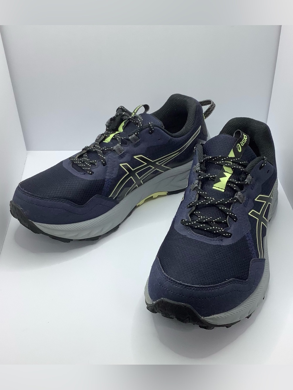 ASICS Men’s Gel-Venture 10 Running Shoes